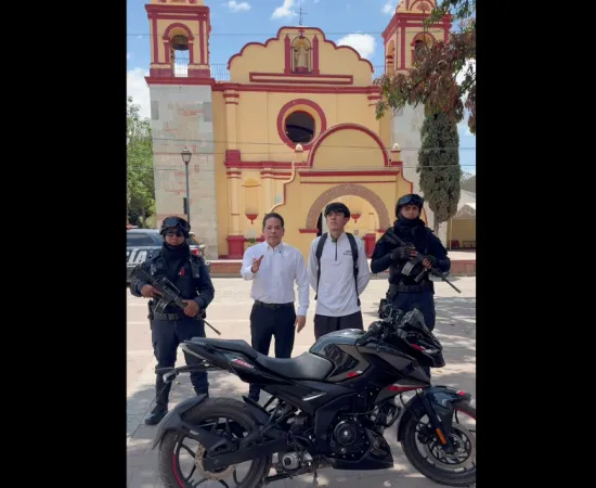 Motocicleta recuperada en Santa Lucía del Camino