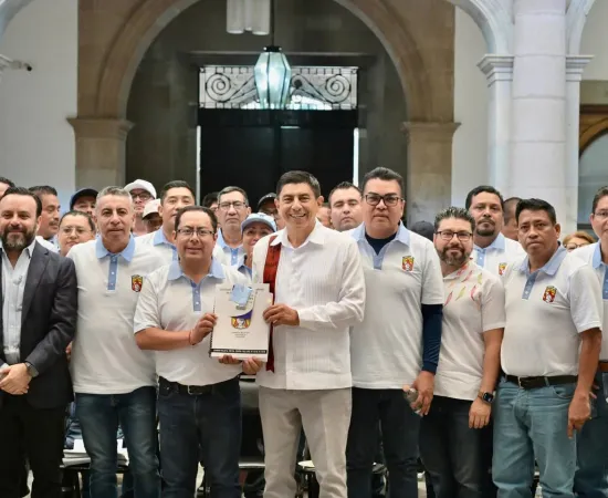 Recibe Gobierno de Oaxaca pliego petitorio del sindicato de salud en la entidad