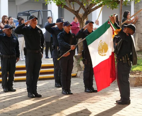 Encabeza Nancy Benítez acto cívico por el 164 aniversario de la Batalla de Puebla
