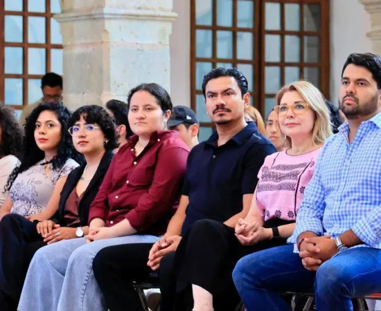 El talento joven y la educación construyen el futuro de Oaxaca de Juárez