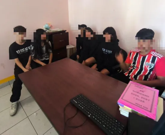 Localizan a seis adolescentes