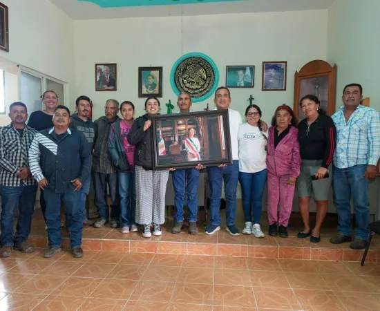 Nino Morales de gira de trabajo por comunidades de la Mixteca
