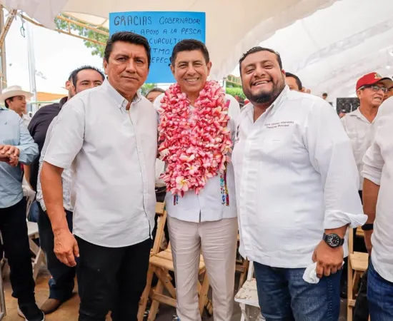 Entregan apoyos para el campo y la pesca en el Istmo 