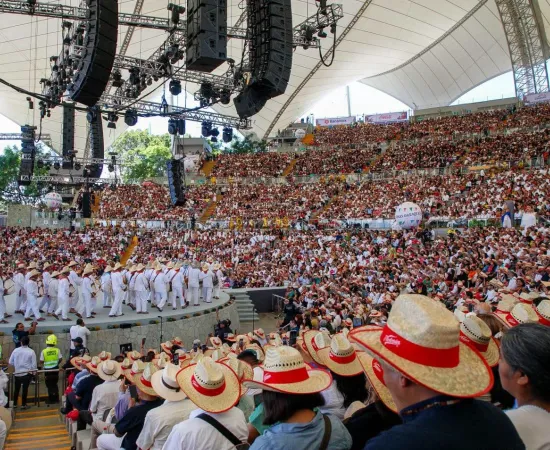Arranca con éxito, júbilo y algarabía Primer Lunes del Cerro, la fiesta étnica más importante de Latinoamérica