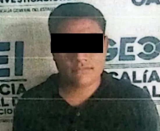 Ejecuta FGEO orden de aprehensión contra probable responsable de narcomenudeo que operaba en el Istmo; le aseguraron marihuana y metanfetamina