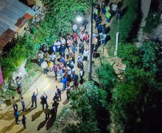 Ray Chagoya recorre los barrios Loma Rancho y Los Molinos para atender necesidades vecinales