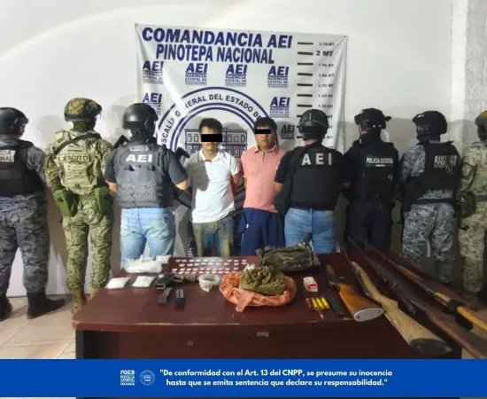 Fiscalía de Oaxaca ejecuta cateo en San Pedro Atoyac y detiene a dos personas