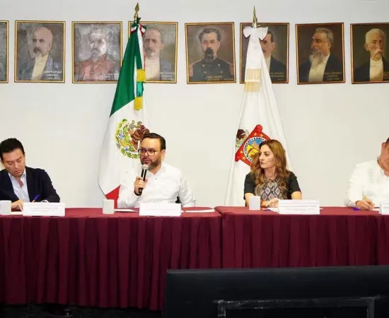 Oaxaca y Chiapas acuerdan fortalecer coordinación para garantizar la paz social en sus comunidades