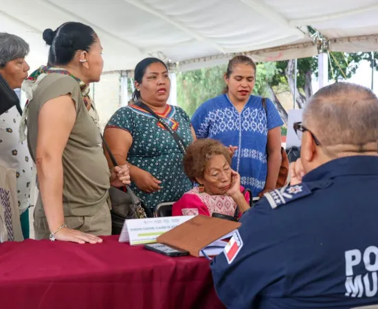 A través de Diálogos Vecinales, Ray Chagoya fortalece la atención directa a la ciudadanía en Oaxaca de Juárez