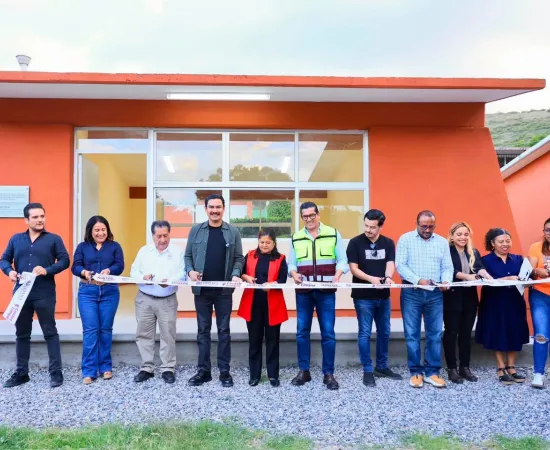 Gobierno de Ray Chagoya entrega nueva biblioteca en la Escuela Primaria Antequera