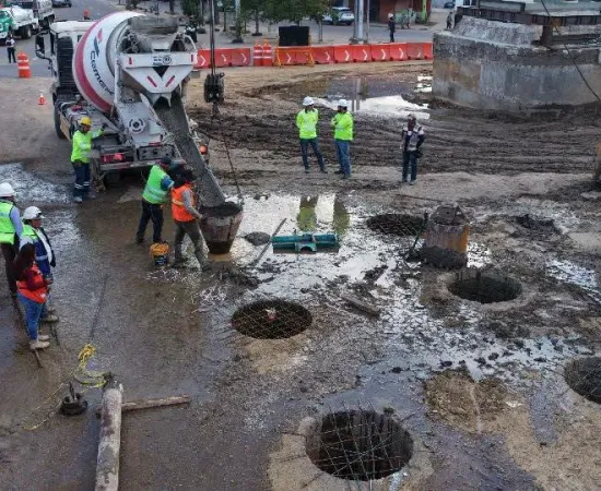 Avanza cimentación profunda del Paso a Desnivel Monumento a Juárez