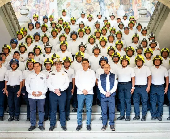 Reconoce Gobierno de Oaxaca 72 años de servicio del Heroico Cuerpo de Bomberos