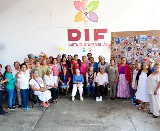 Reconoce Xoxocotlán legado y aportación de las personas adultas mayores