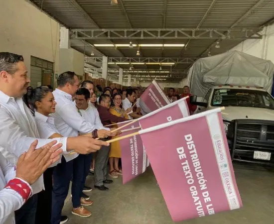 Inicia IEEPO distribución de seis millones 147 mil 125 libros de texto y materiales educativos gratuitos en Oaxaca