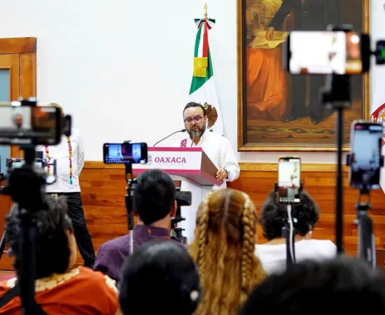 Jesús Romero destaca que disposición de las comunidades ha permitido transformar la conectividad de Oaxaca