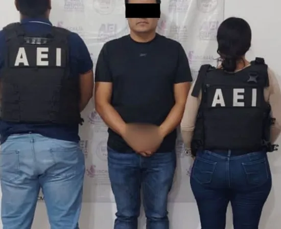FGEO ejecuta orden de aprehensión contra una persona por violencia familiar contra su pareja y una adolescente en Zona Metropolitana de Oaxaca