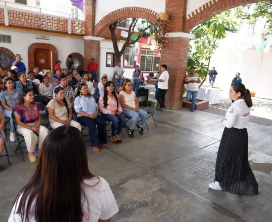 Xoxocotlán impulsa la inclusión con taller de Lengua de Señas