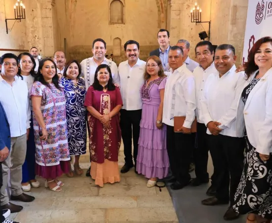 Ray Chagoya reúne en Oaxaca de Juárez a ciudades capitales para fortalecer gobiernos locales