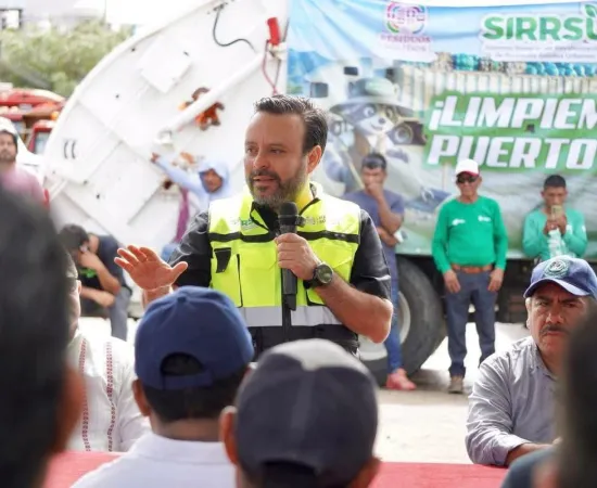Jesús Romero encabeza intervención directa del gobierno estatal ante problemática de residuos en San Pedro Mixtepec
