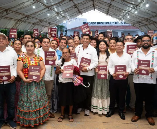Informa Gobierno de Oaxaca que propuesta de nueva Constitución tiene enfoque intercultural y garantía de derechos sociales