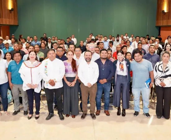 Jesús Romero destaca coordinación con CFE para mejorar servicios eléctricos en municipios de Oaxaca