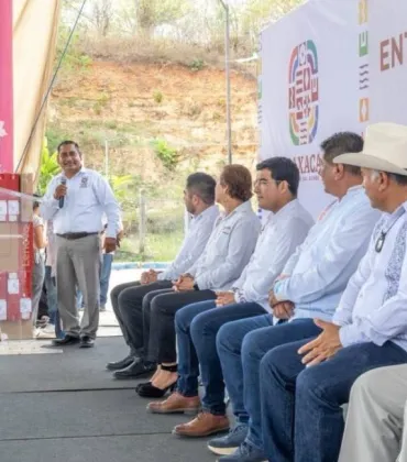 Computadoras y proyectores mejora el aprendizaje en Tonameca 