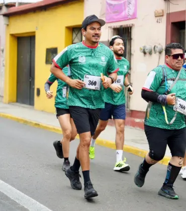 ¡Ray Chagoya y miles de personas corrieron por Oaxaca de Juárez!