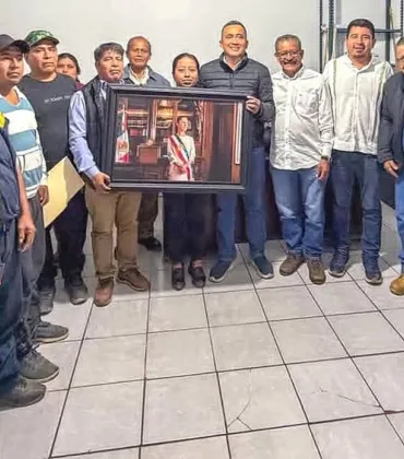 Nino Morales recorre comunidades de la Sierra Mixe