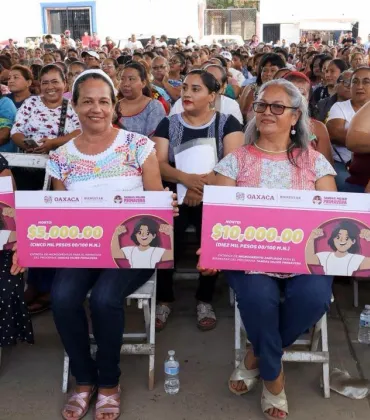 Sebienti entrega microcréditos
