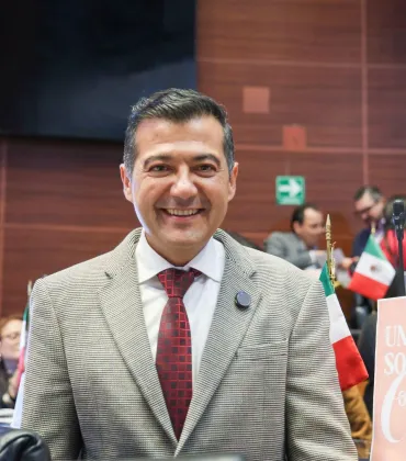 Votará Luis Alfonso Silva Romo a favor por la reforma que prohíbe la doble nacionalidad a gobernantes mexicanos