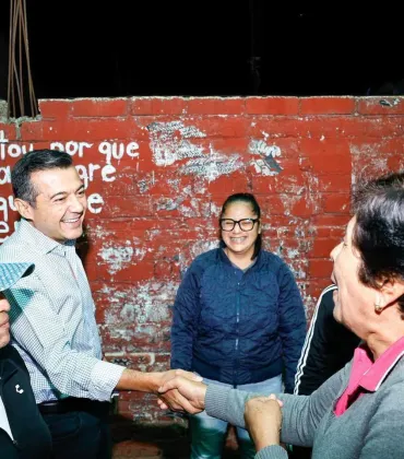 Continúa Luis Alfonso Silva Romo recorridos y reuniones casa por casa en Oaxaca de Juárez tras el cierre del registro de morena
